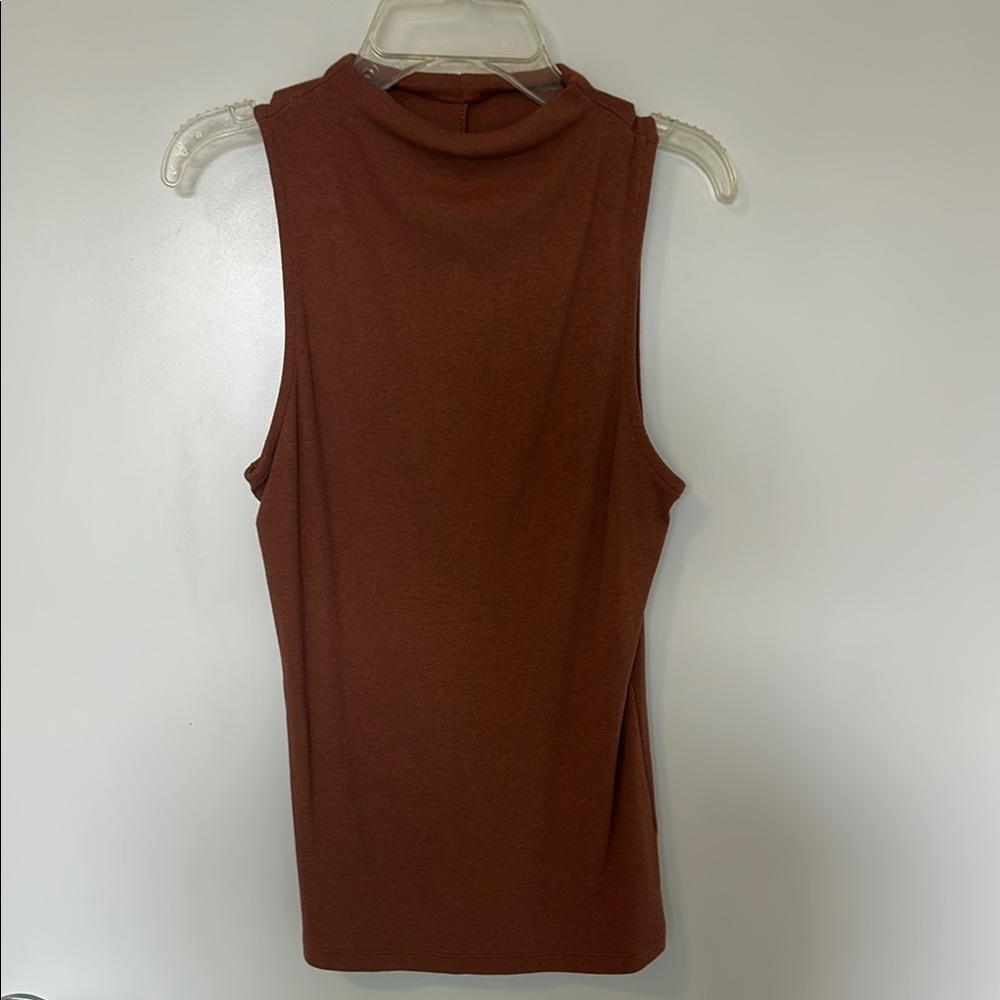 A New Day Sleeveless rust color Top